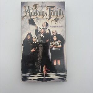 Vintage The Addams Family VHS Anjelica Huston Christina Ricci Paramount Comedy